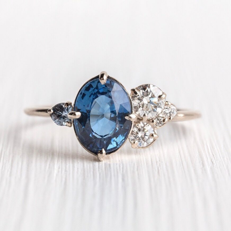 26 Cluster Engagement Rings To Get Obsessed With!