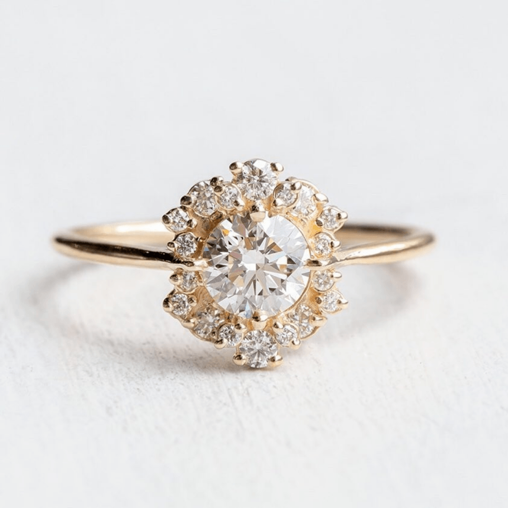 26 Cluster Engagement Rings To Get Obsessed With!