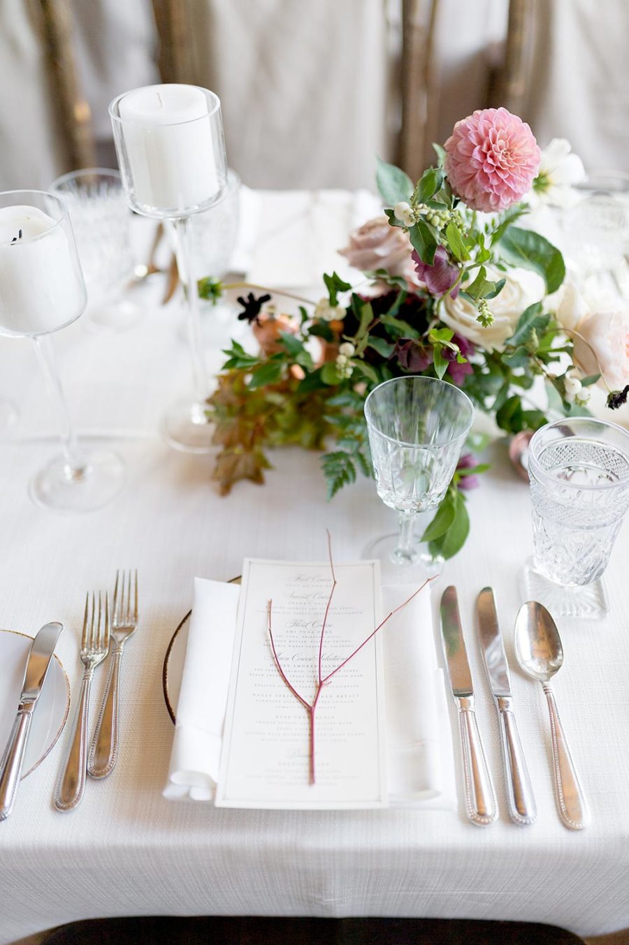 This Colorado Wedding Is A Woodland Wonderland Ruffled   Colorado Wedding Woodland Wonderland 17 900x1353 