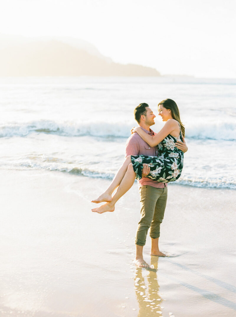 Colorful Kauai Engagement Session ⋆ Ruffled