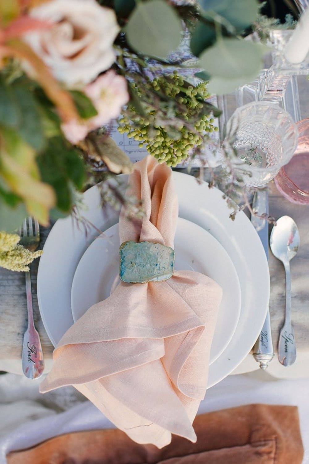 8 Unique Wedding Ideas to Add Crystal Energy to Your Day ⋆ Ruffled