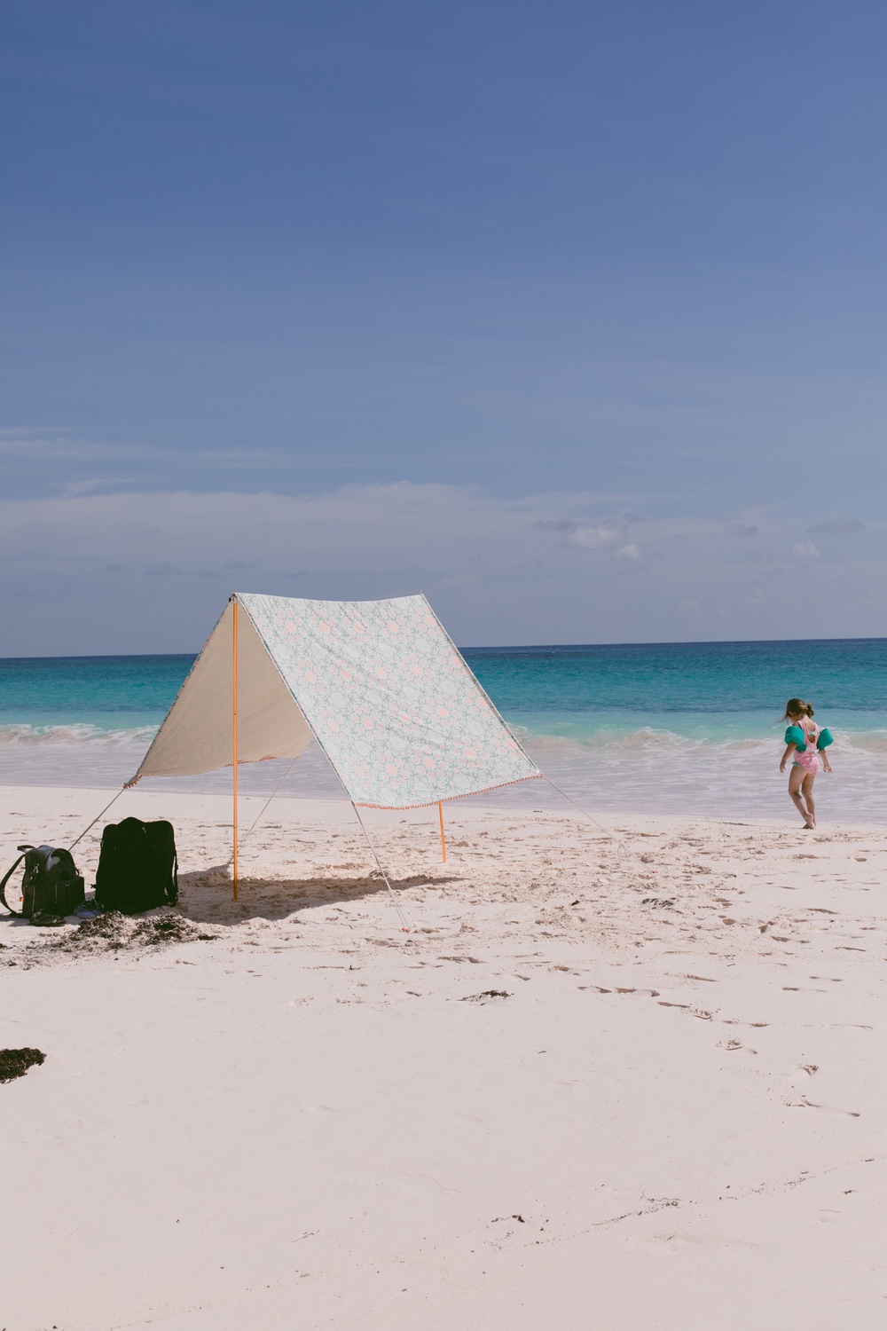 This Diy Beach Tent Fits In A Suitcase Ruffled