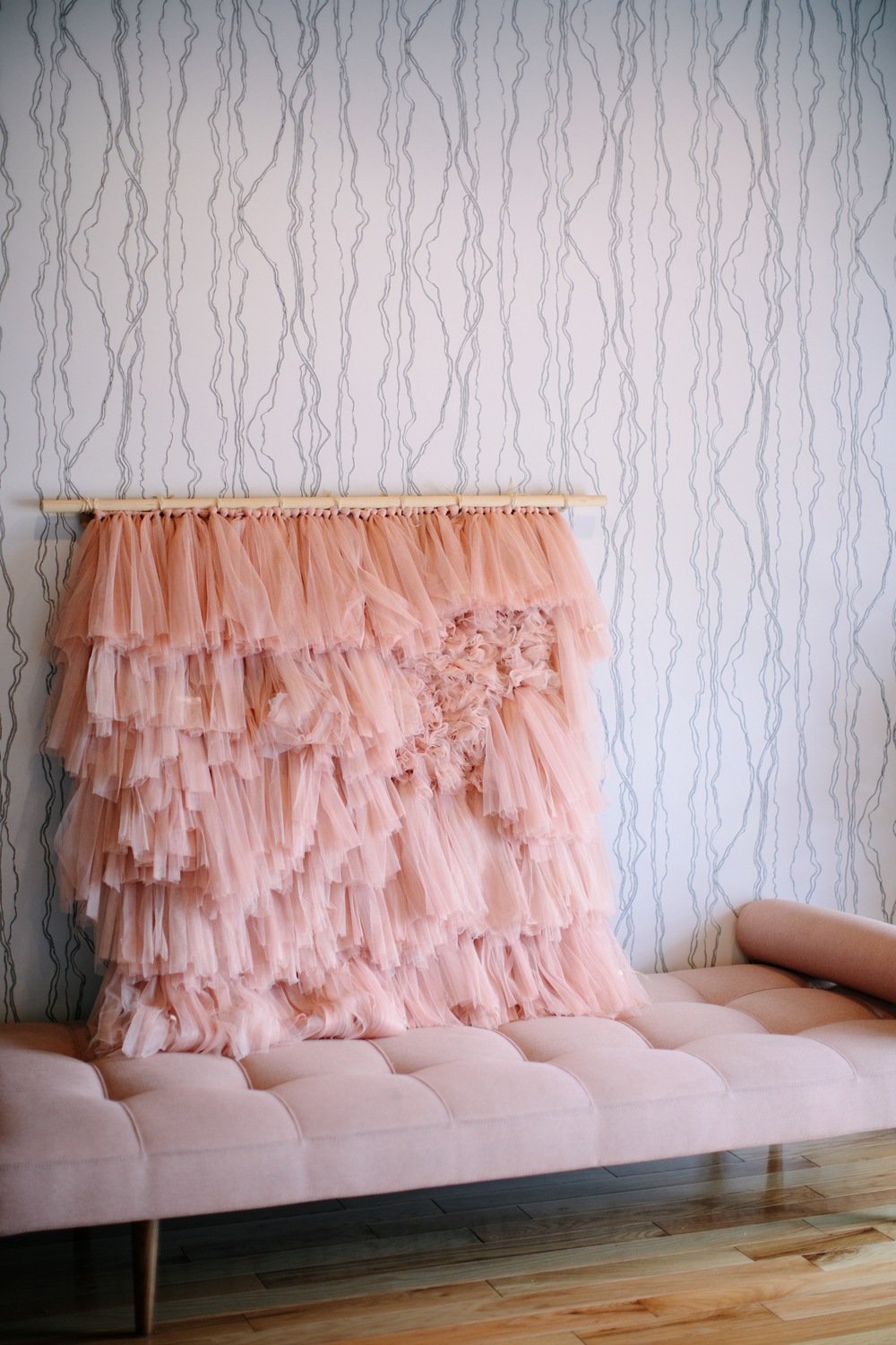 DIY Tulle Wall Hanging ⋆ Ruffled