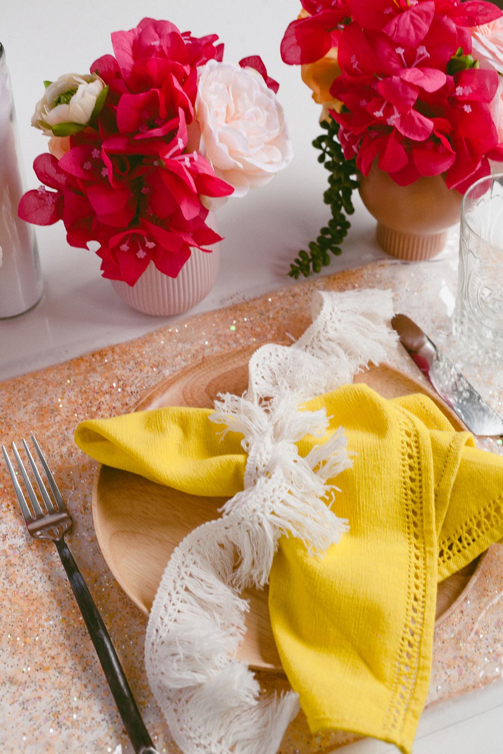 Diy Liquid Filled Glitter Placemats Ruffled