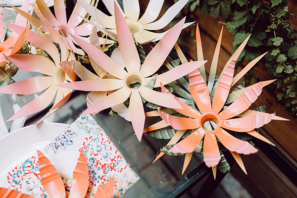 DIY Plastic Bottle Flower Wreath ⋆ Ruffled