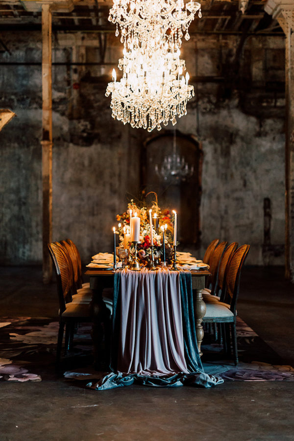 Dramatic + Moody Wedding Inspiration for the Modern Bride ⋆ Ruffled