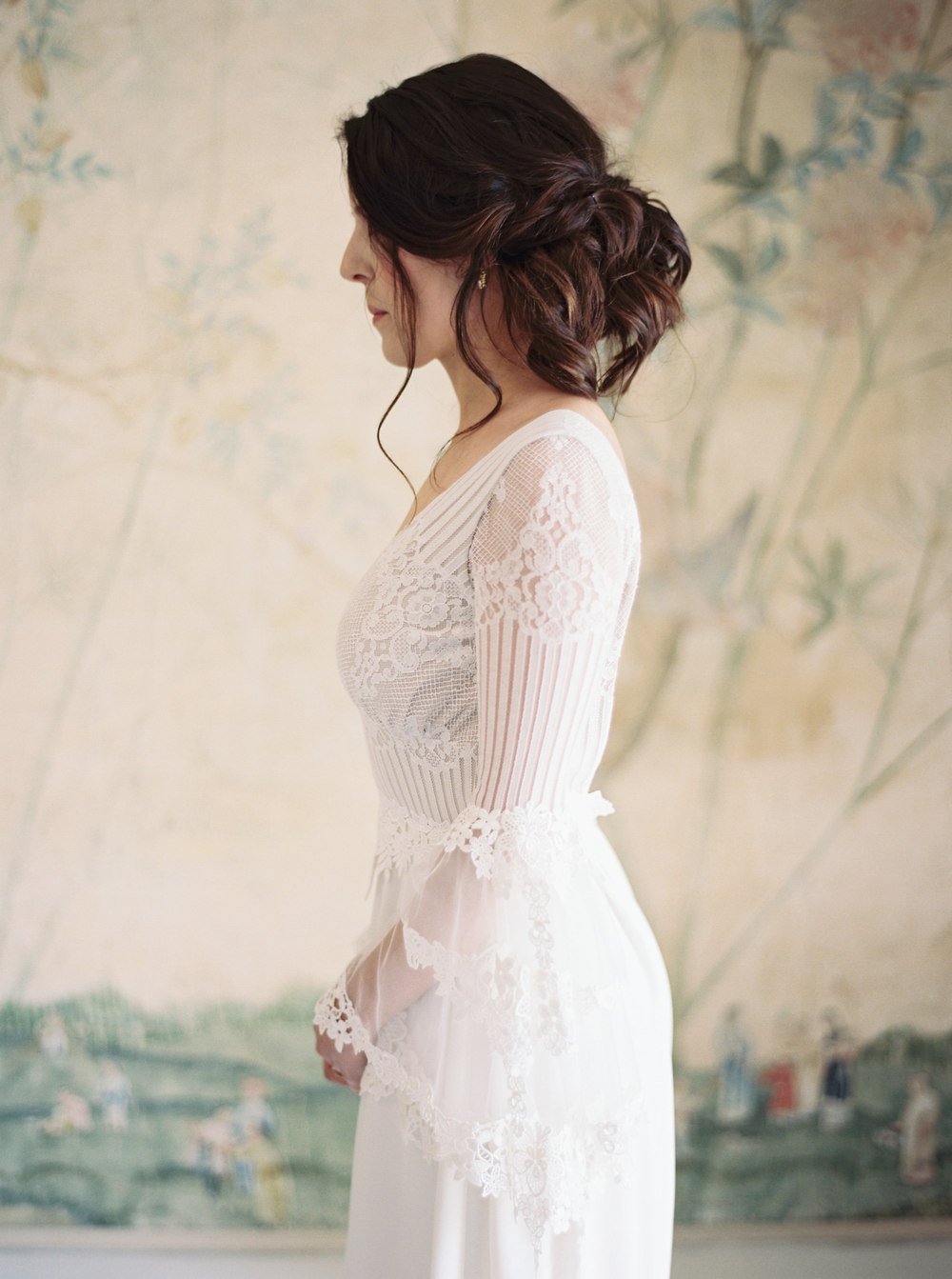 Old-Fashioned English Rose Garden Wedding Inspiration ⋆ Ruffled