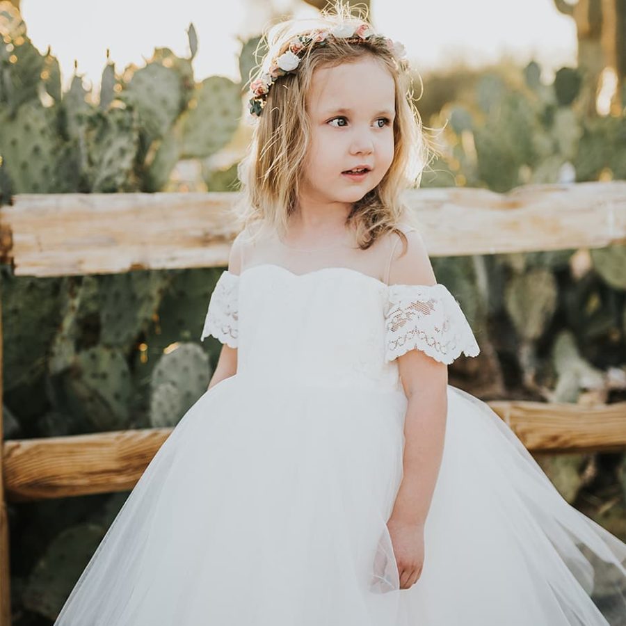 27 Charming Flower Girl Dresses for Spring and Summer ⋆ Ruffled