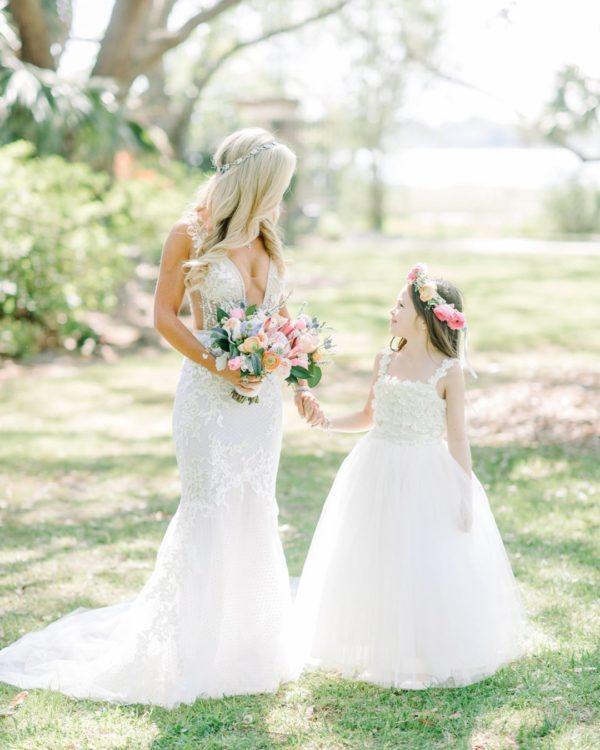 27 Charming Flower Girl Dresses for Spring and Summer ⋆ Ruffled