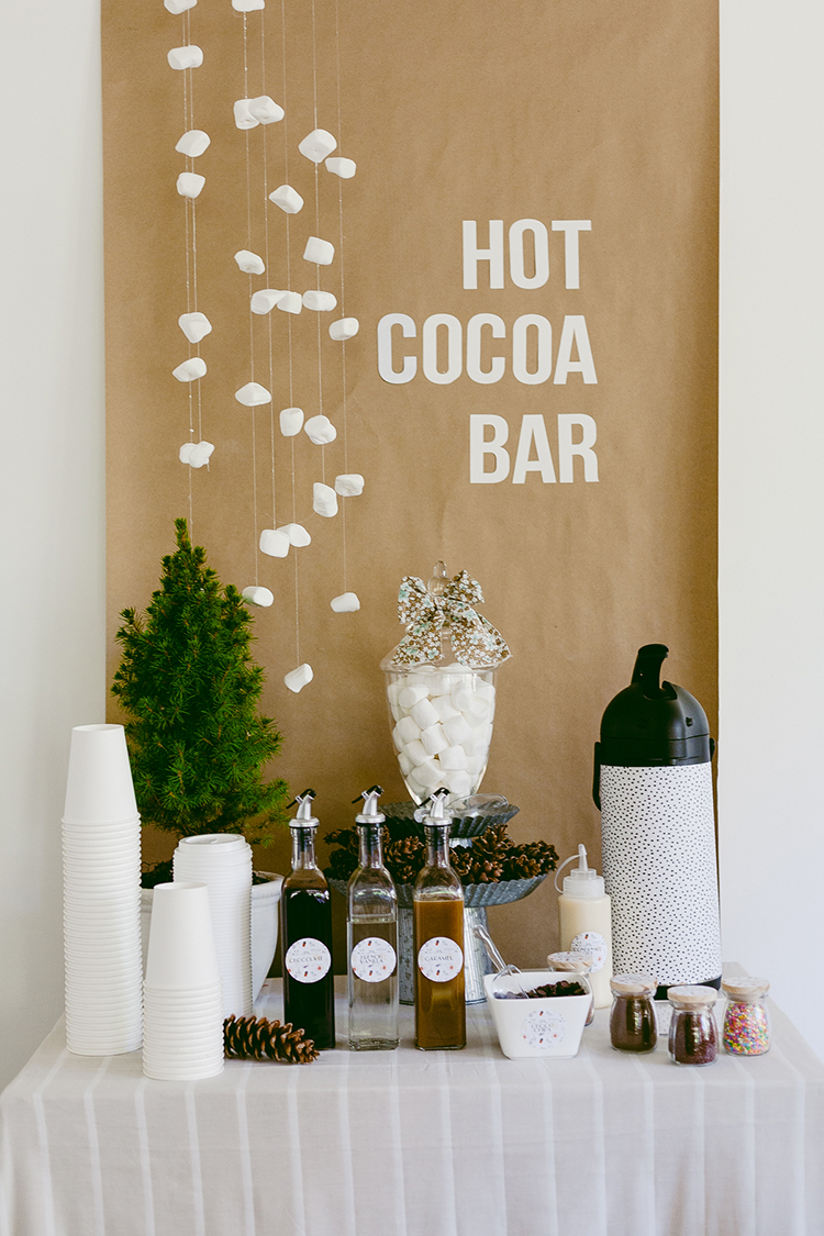 Holiday Entertaining: White And Gold Hot Chocolate Bar With The