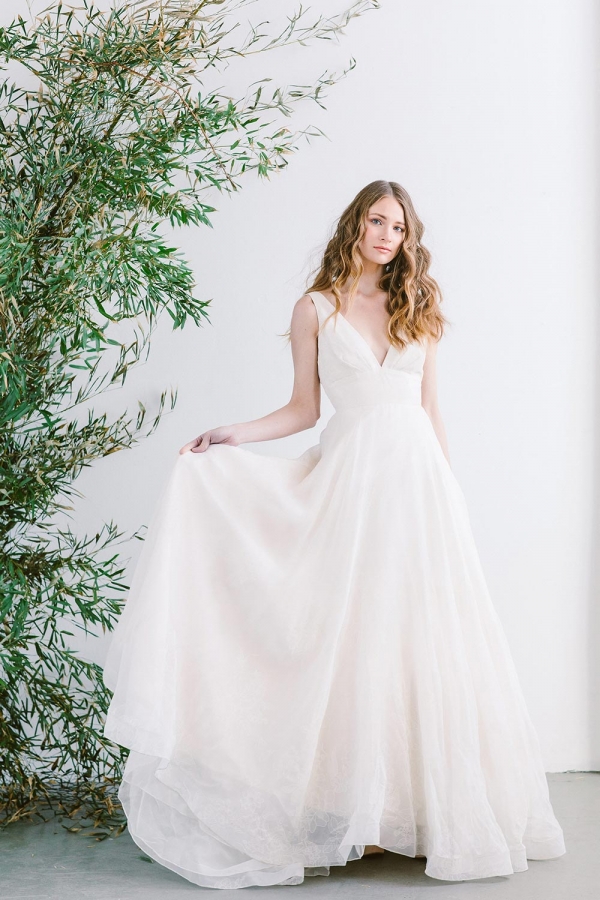 Light and Airy Wedding Dresses from Lea-Ann Belter ⋆ Ruffled