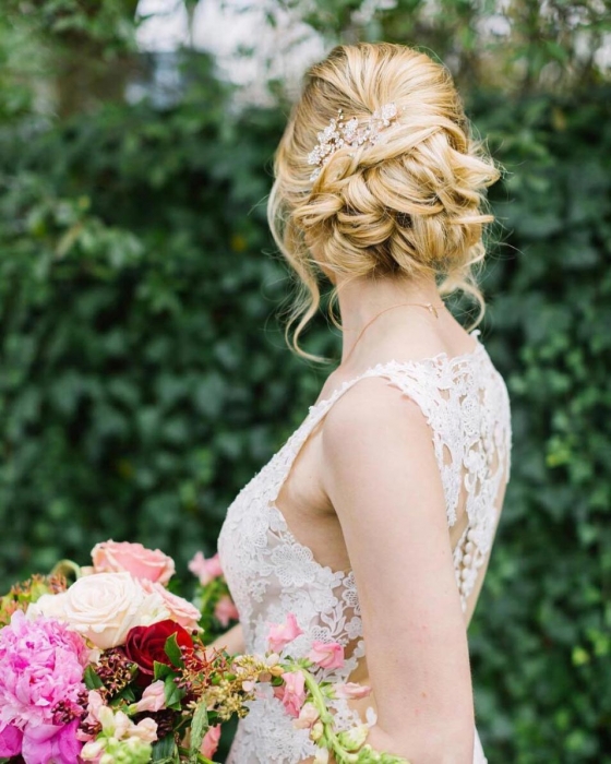 34 Loose Wedding Updos For Brides With Long Hair ⋆ Ruffled 8245