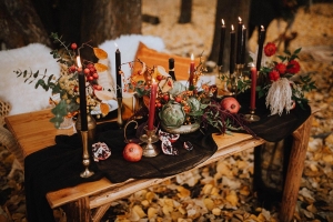 Moody Autumn Vow Renewal With An Off-Beat Ceremony Backdrop ⋆ Ruffled