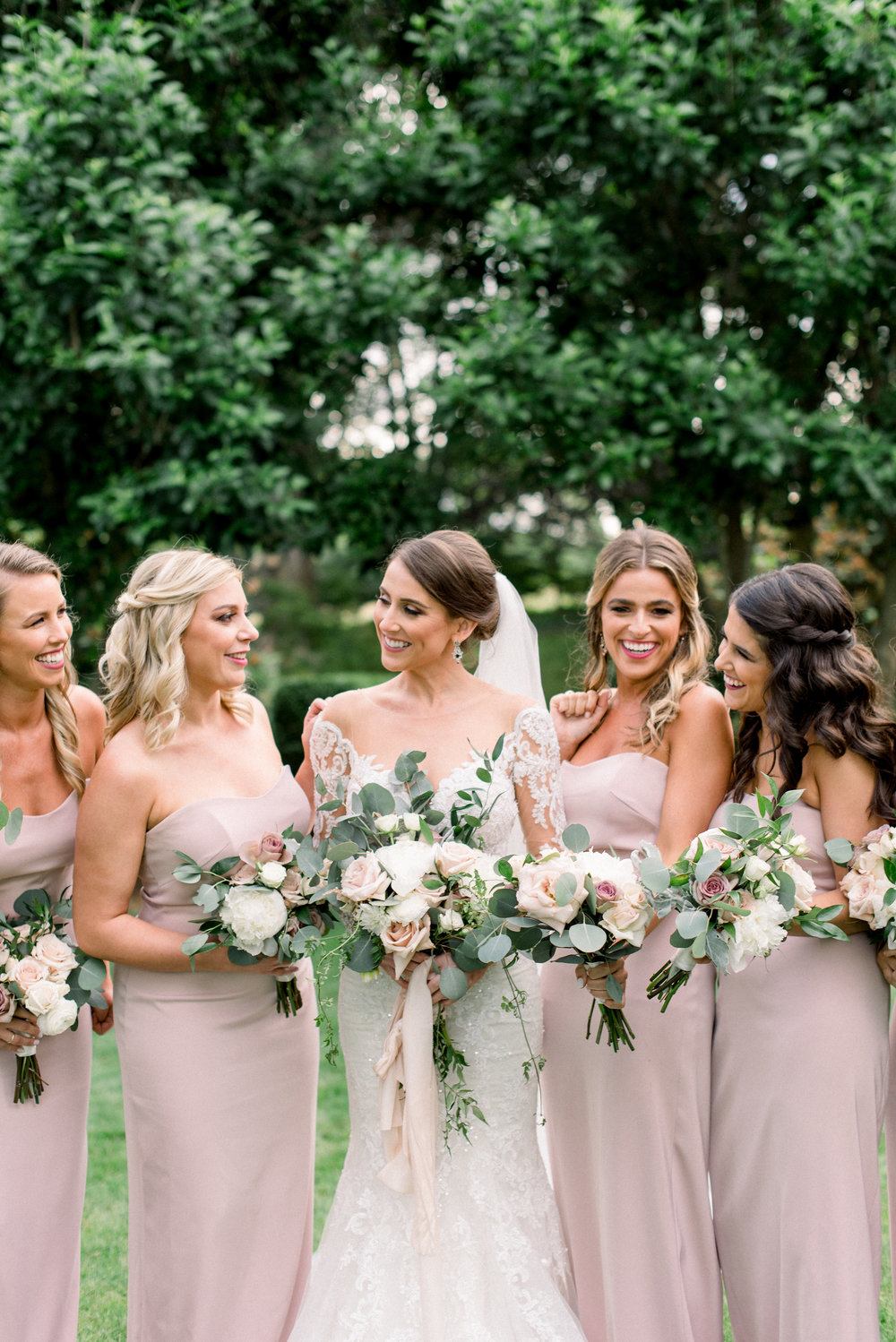 New England Manor Wedding with Champagne and Green Hues ⋆ Ruffled