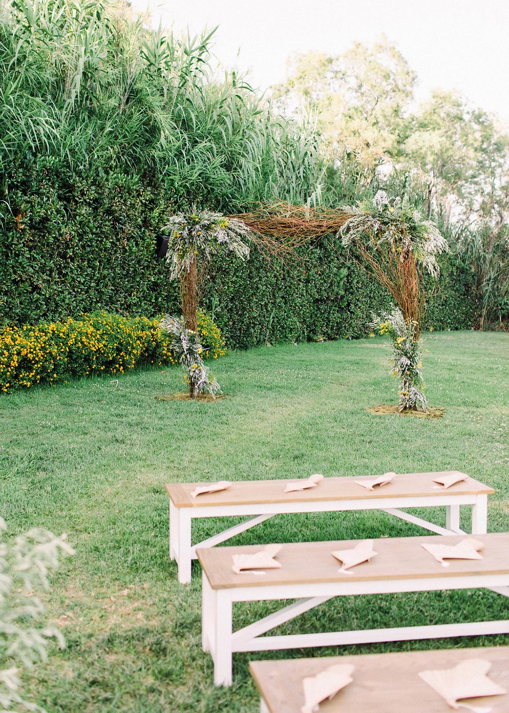 Organic Grecian Wedding with Lemons Overflowing ⋆ Ruffled