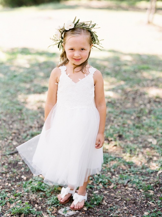 Outdoor Grove Wedding with Cascading Blooms in Cranberry and Pink ⋆ Ruffled