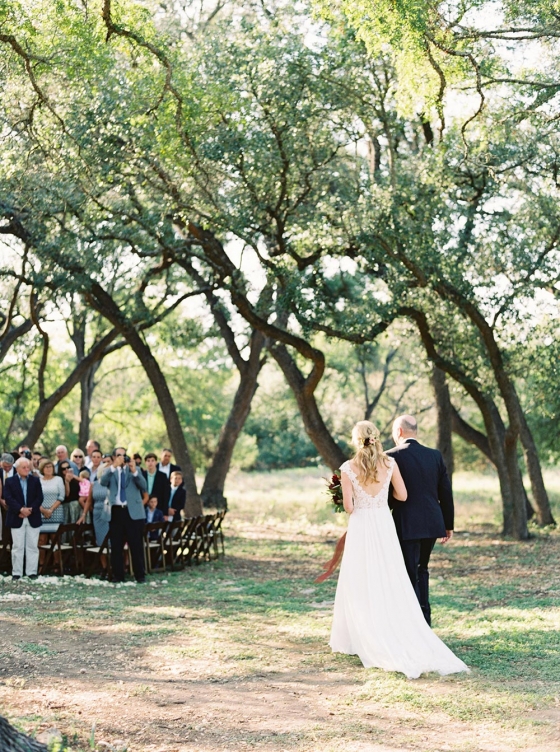 Outdoor Grove Wedding with Cascading Blooms in Cranberry and Pink ⋆ Ruffled