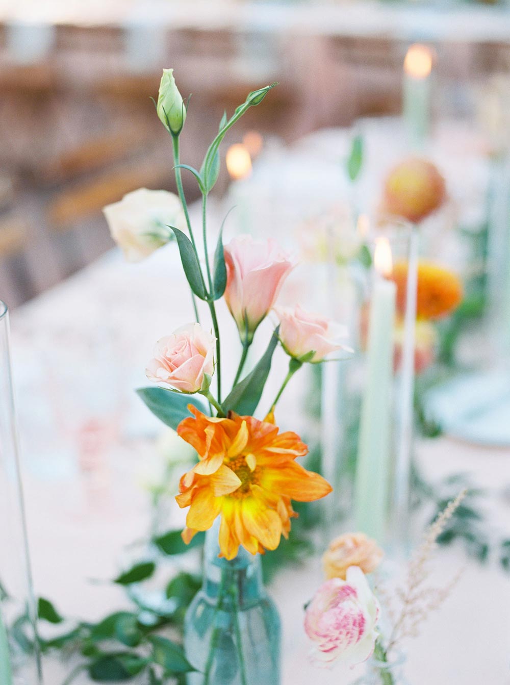bud vase wedding centerpieces 