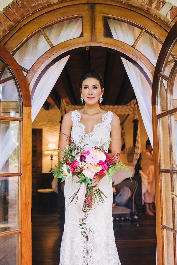 Prismatic Hacienda Wedding in the Puerto Rican Rainforest ⋆ Ruffled