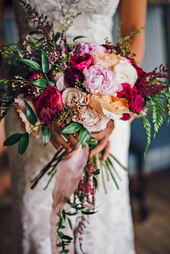 Prismatic Hacienda Wedding in the Puerto Rican Rainforest ⋆ Ruffled