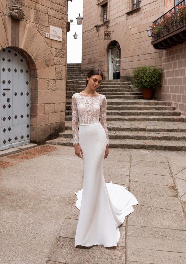 The 2020 Pronovias Collection Spotlight You'll Want To Bookmark ⋆ Ruffled