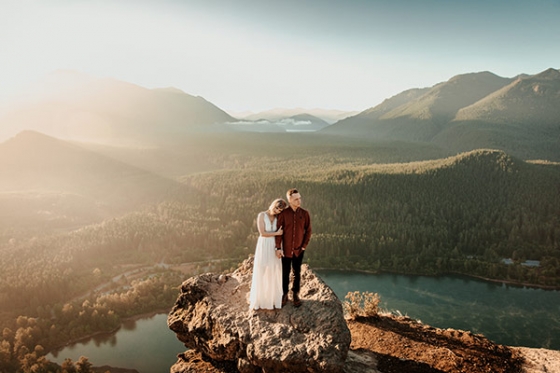 Intimate Mountain Elopement with a Breathtaking View ⋆ Ruffled