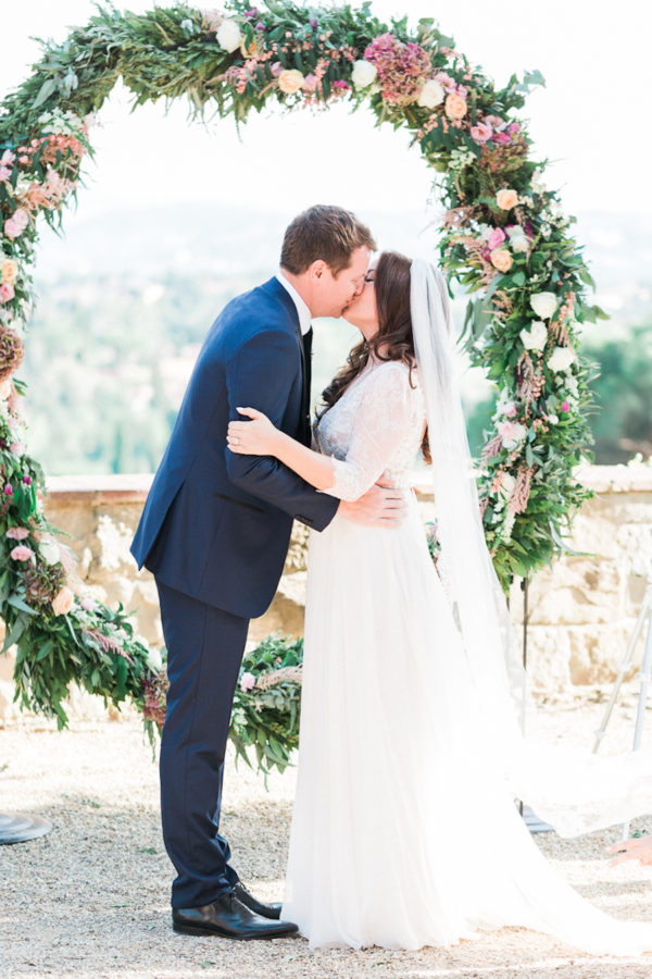 Romantic Al Fresco Wedding In Tuscany ⋆ Ruffled 7025