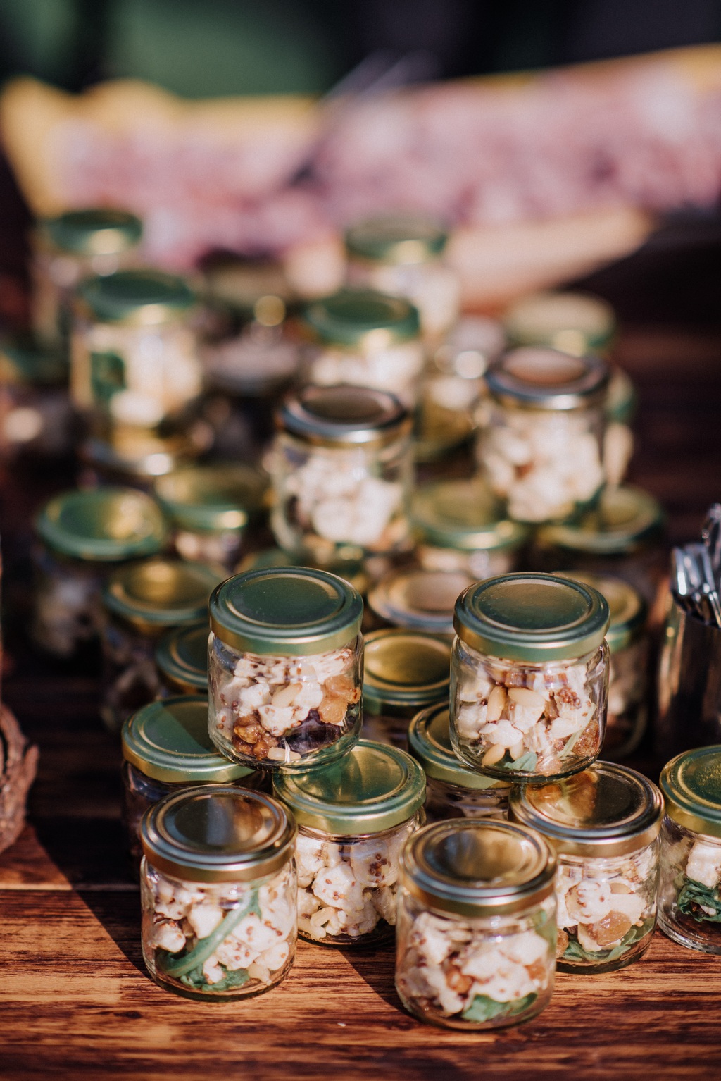 mini mason jar wedding favors