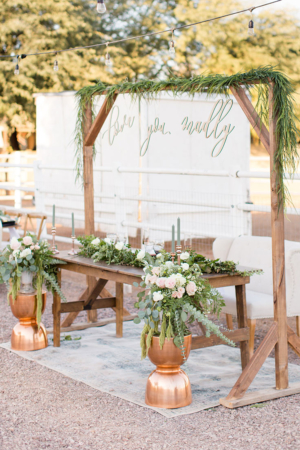 This Rustic Chic Arizona Wedding is Love at First Sight ⋆ Ruffled