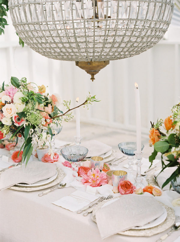 Vibrant Summer Wedding Inspiration with Bridal Fashion ⋆ Ruffled