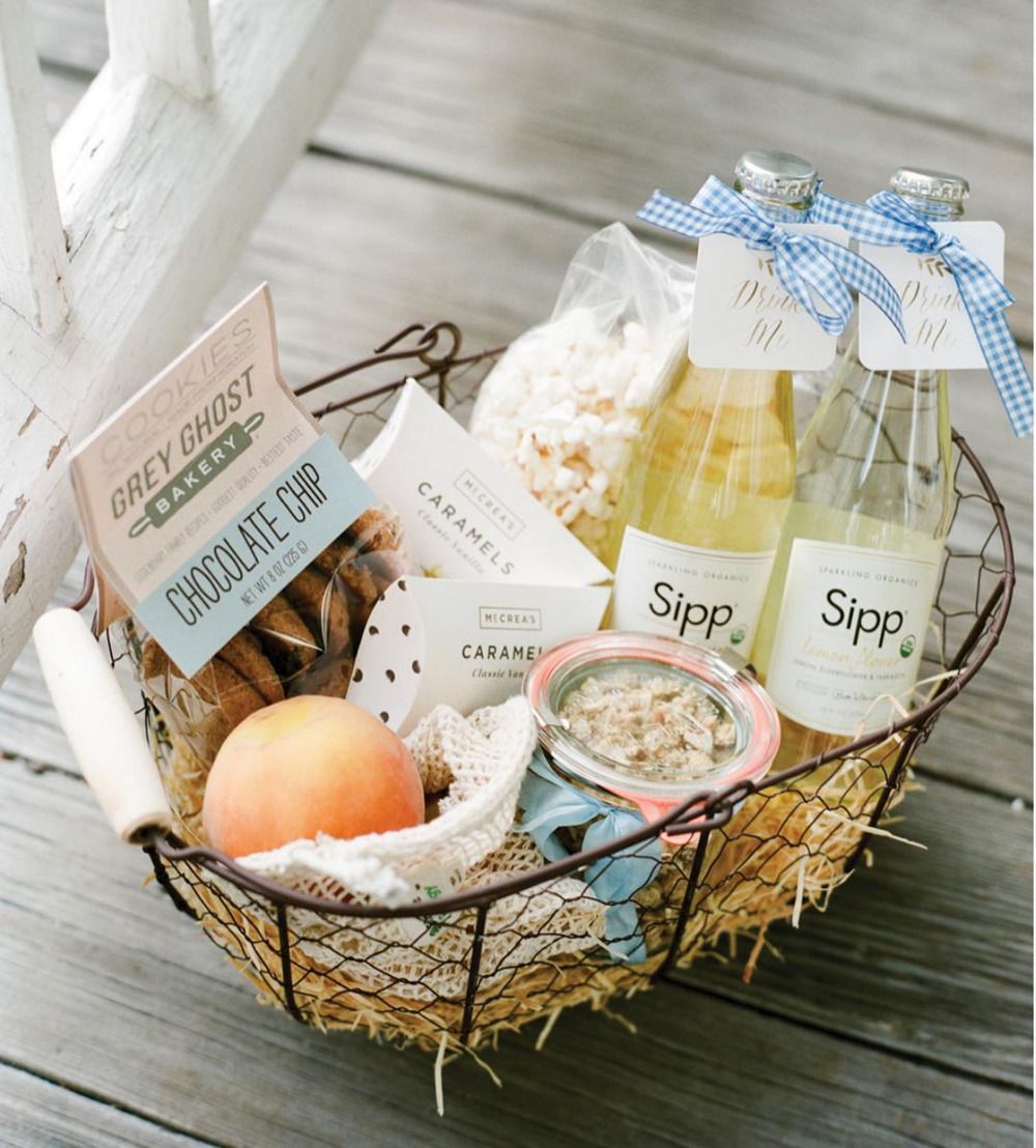 Things to Put in Your Wedding Welcome Bags, HGTV Top Picks